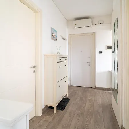 Apartament Guesthost - Seaside Retreat Near Trieste *