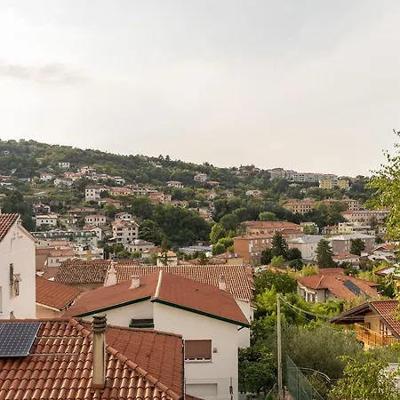 Guesthost - Seaside Retreat Near Trieste